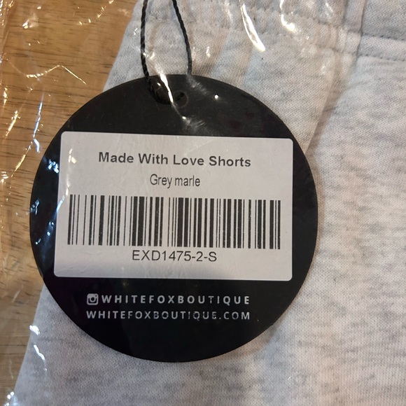 White Fox Rhinestone Cherry Set - Picture 5 of 6